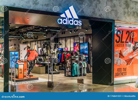 black friday tienda adidas.